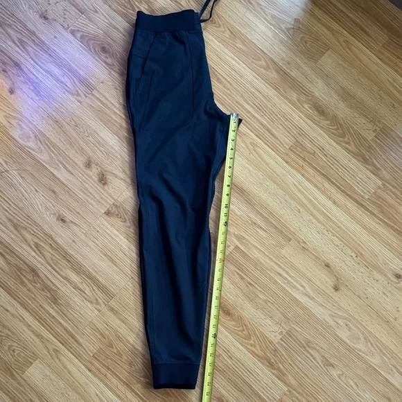 Lululemon Navy Joggers - Men’s size S - Picture 10 of 11